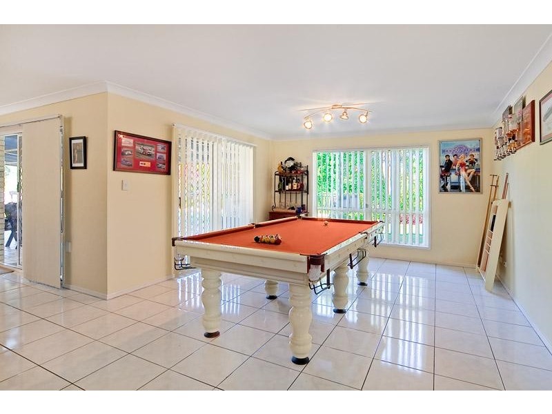 2 Gavin Way, Cornubia QLD 4130