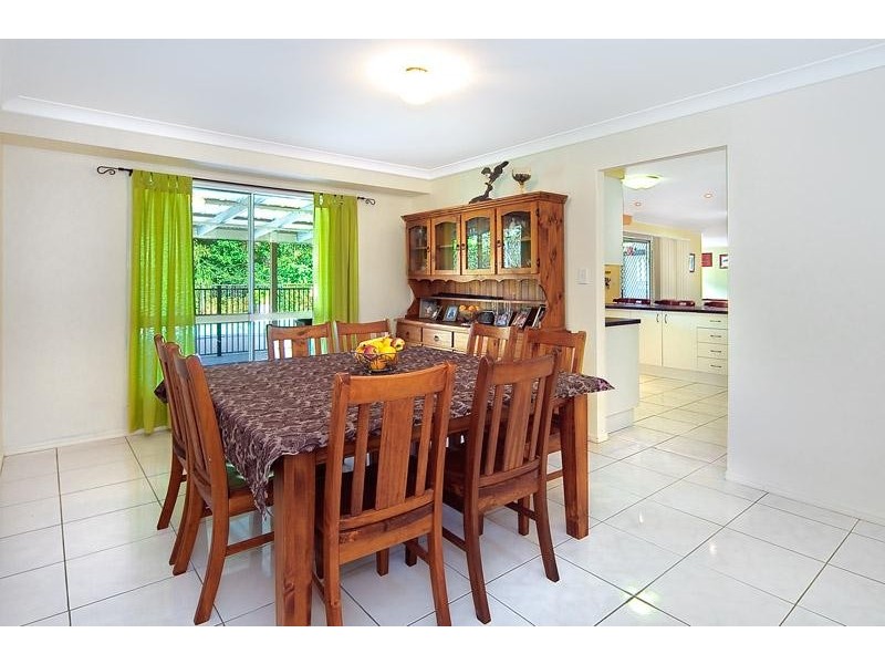 2 Gavin Way, Cornubia QLD 4130