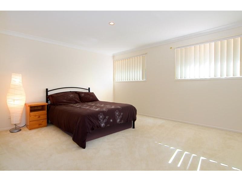 2 Gavin Way, Cornubia QLD 4130
