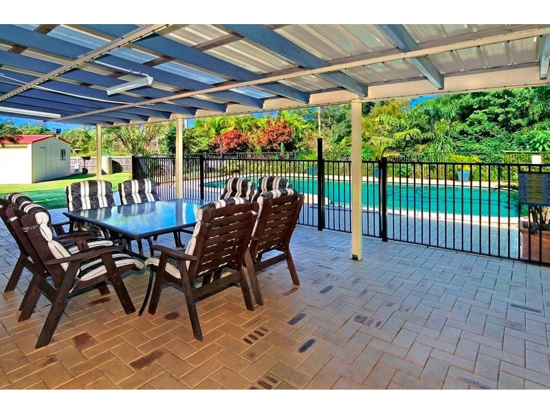 2 Gavin Way, Cornubia QLD 4130
