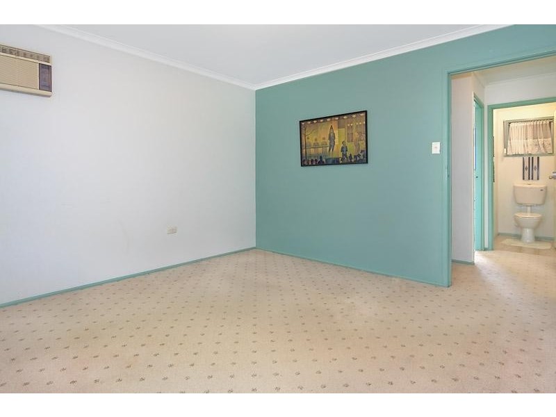 27 Coach Street, Slacks Creek QLD 4127