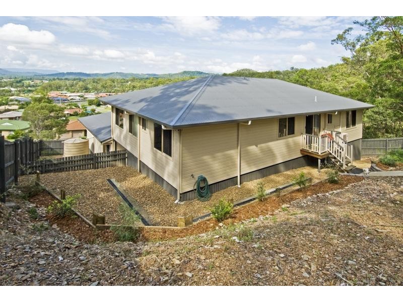 11 Hartwig Crescent, Mount Warren Park QLD 4207