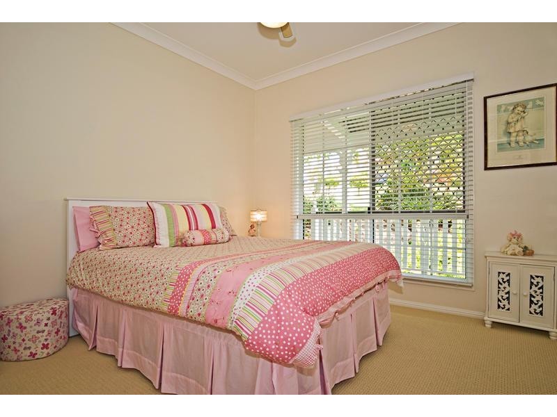 Edens Landing QLD 4207