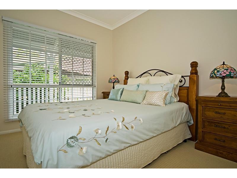 Edens Landing QLD 4207