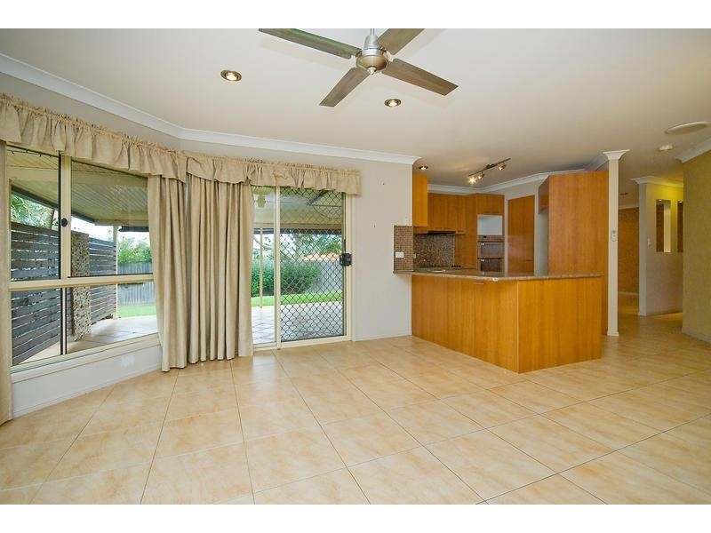 44 Sundar Cres, Tanah Merah QLD 4128