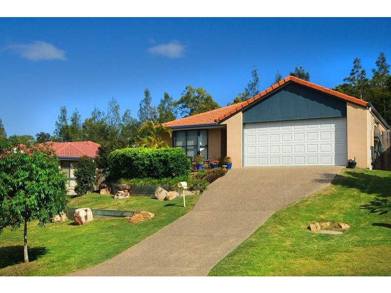12 Mountain View Crescent, Mount Warren Park QLD 4207