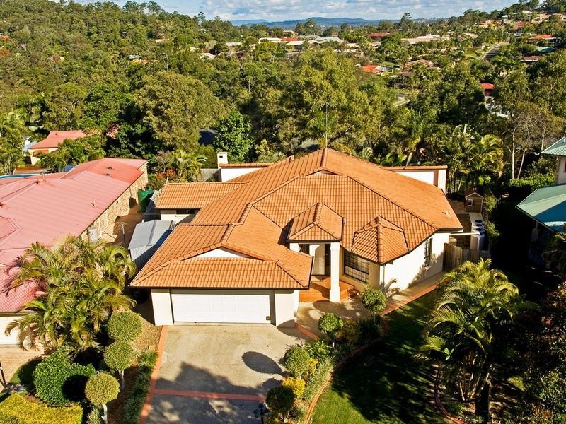 8 Heeler Court, Shailer Park QLD 4128