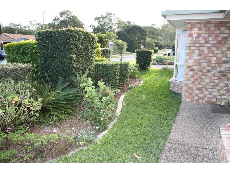 12 Oakwood Drive, Waterford West QLD 4133