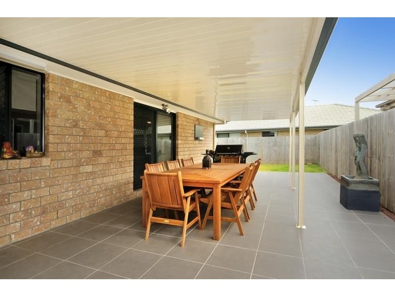 15 Easy Street, Loganholme QLD 4129