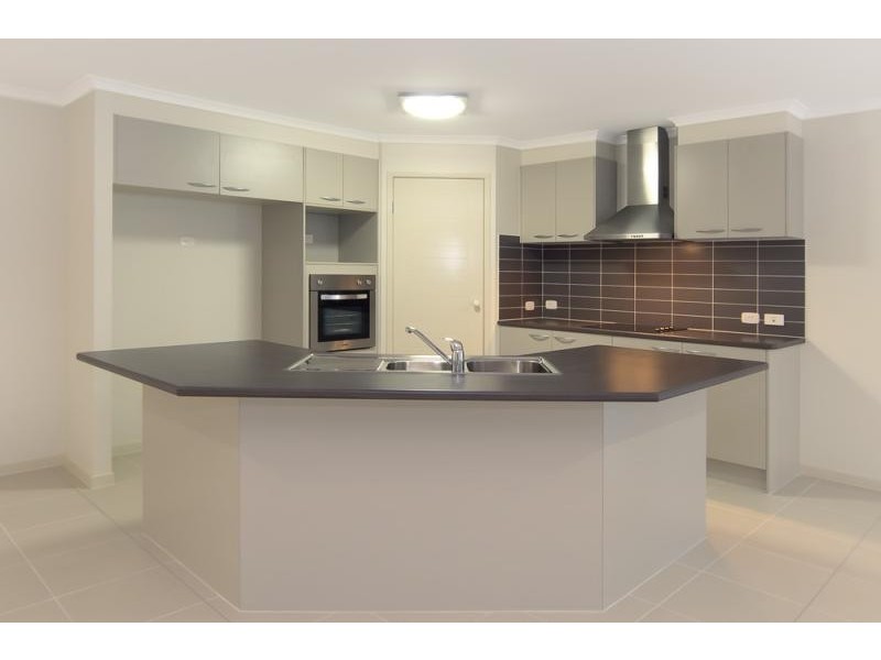 25 Daylesford Circuit, Ormeau QLD 4208