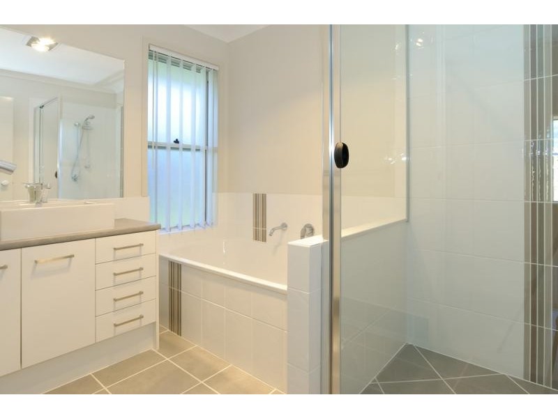 25 Daylesford Circuit, Ormeau QLD 4208