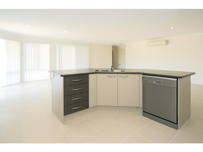 25 Daylesford Circuit, Ormeau QLD 4208