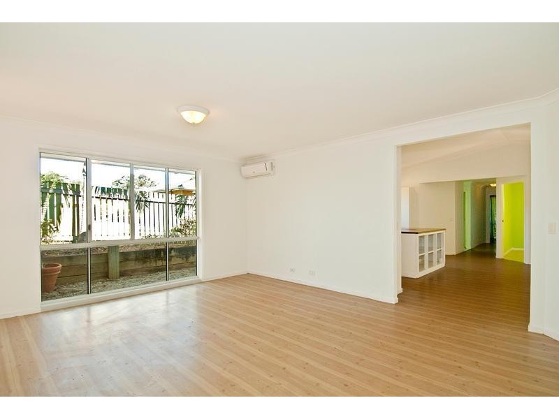 24 Francis Road, Shailer Park QLD 4128