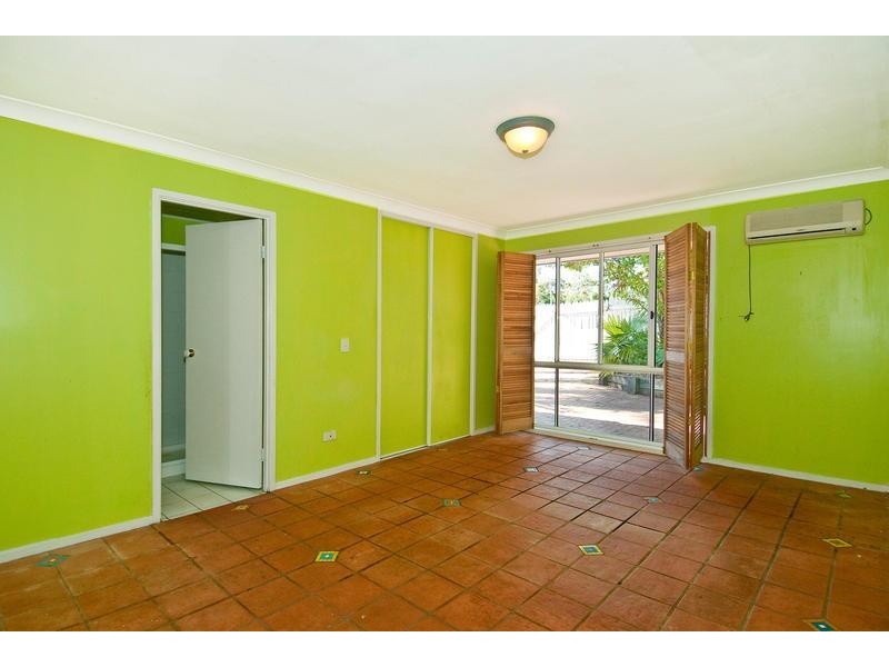 24 Francis Road, Shailer Park QLD 4128