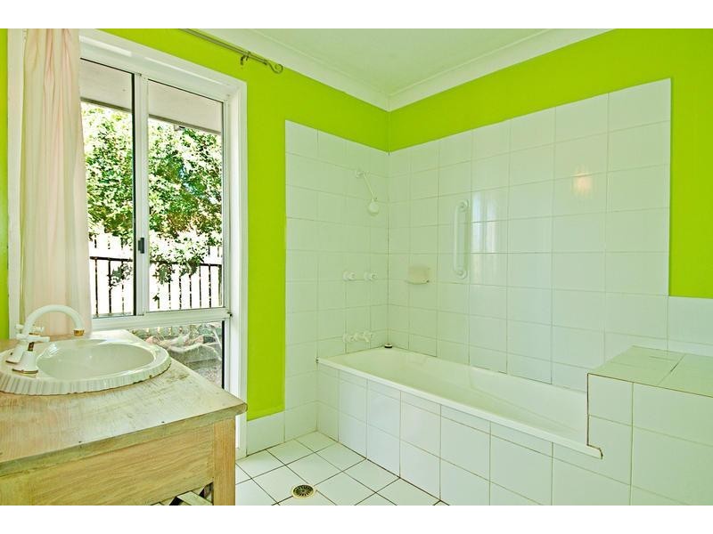 24 Francis Road, Shailer Park QLD 4128