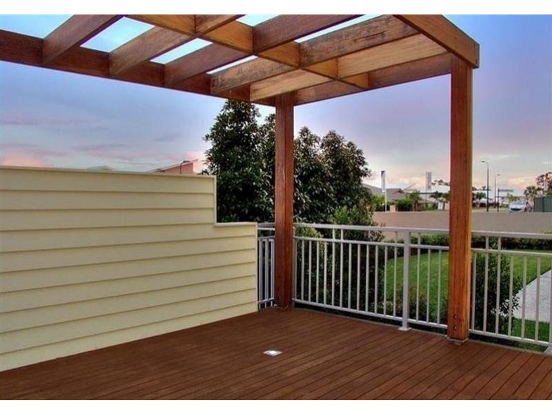 26 Dennis Vale Drive, Daisy Hill QLD 4127