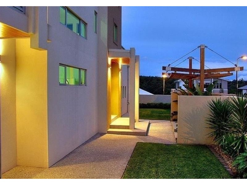26 Dennis Vale Drive, Daisy Hill QLD 4127