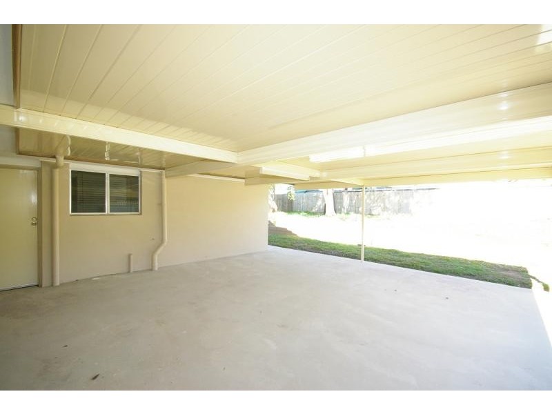 17 Magnolia Pde, Victoria Point QLD 4165