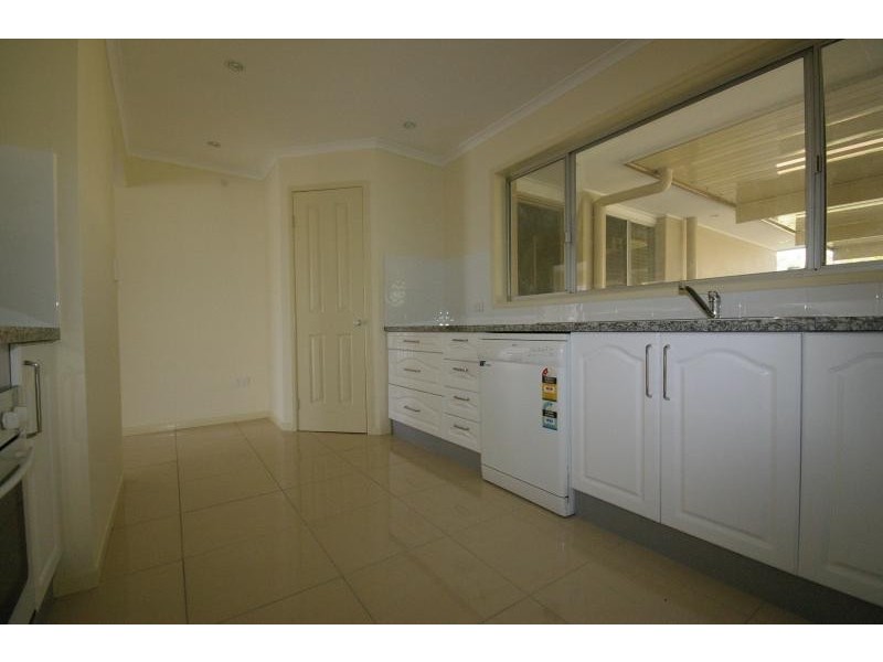 17 Magnolia Pde, Victoria Point QLD 4165