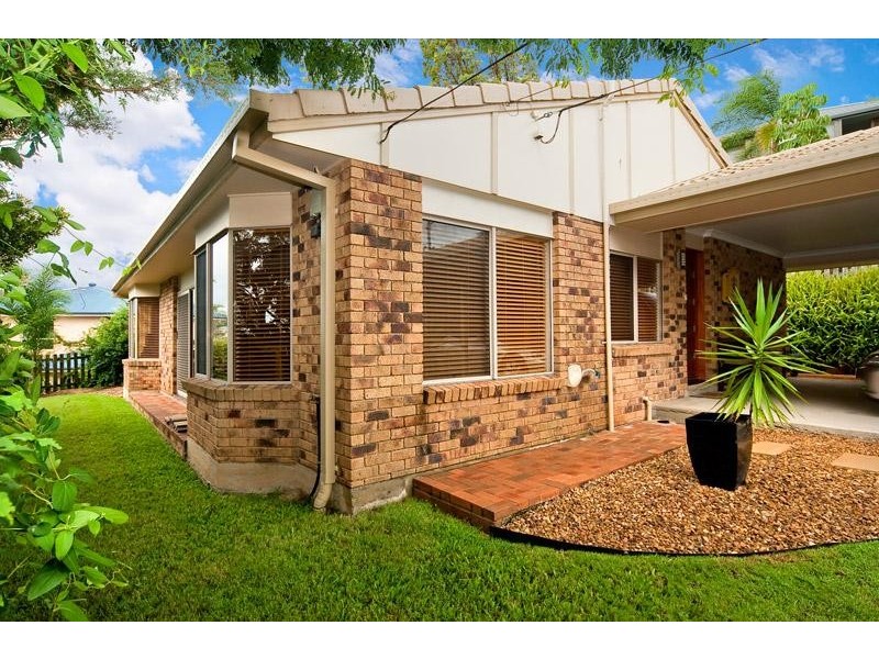 49 Cowra Street, Tanah Merah QLD 4128