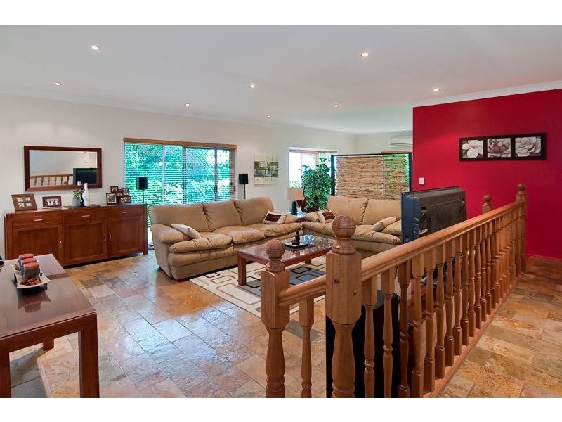 49 Cowra Street, Tanah Merah QLD 4128