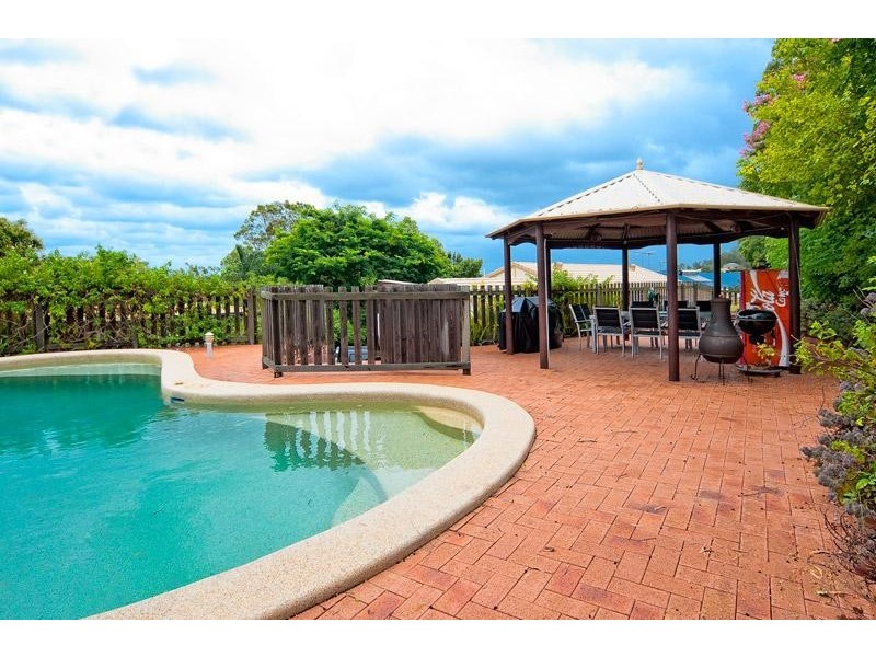 49 Cowra Street, Tanah Merah QLD 4128