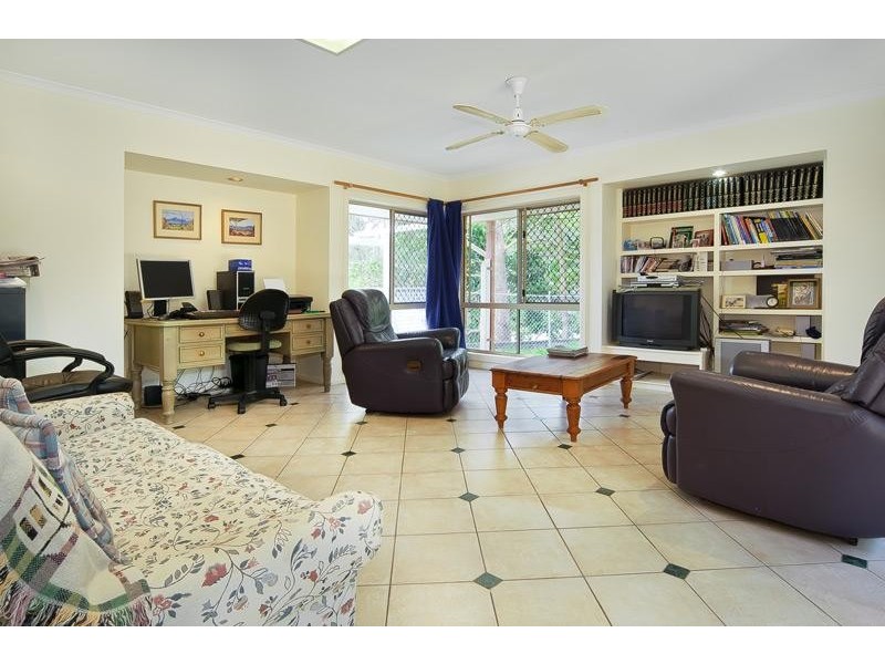 19 Lawton Street, Daisy Hill QLD 4127