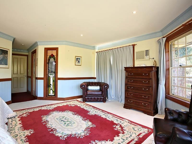 1 Willmott Court, Rochedale South QLD 4123