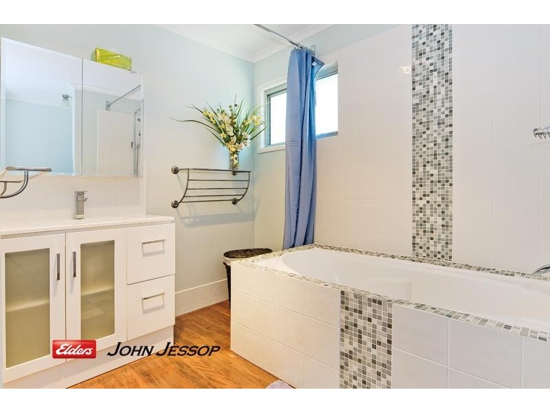 3 Taplow Street, Waterford West QLD 4133