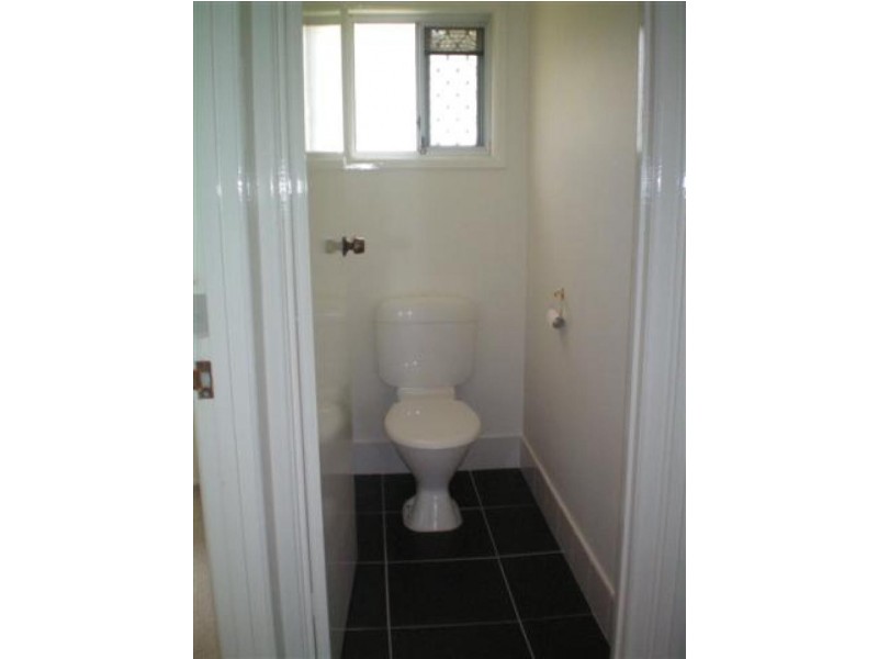 10 Farrington Ct, Daisy Hill QLD 4127