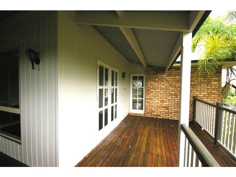 5 Bayview Drive, Tanah Merah QLD 4128