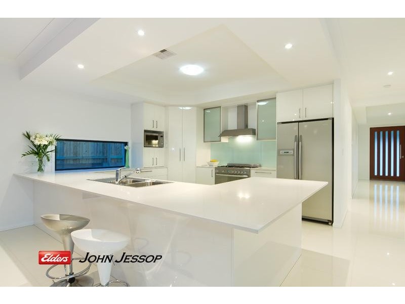 15 Hester Street, Shailer Park QLD 4128