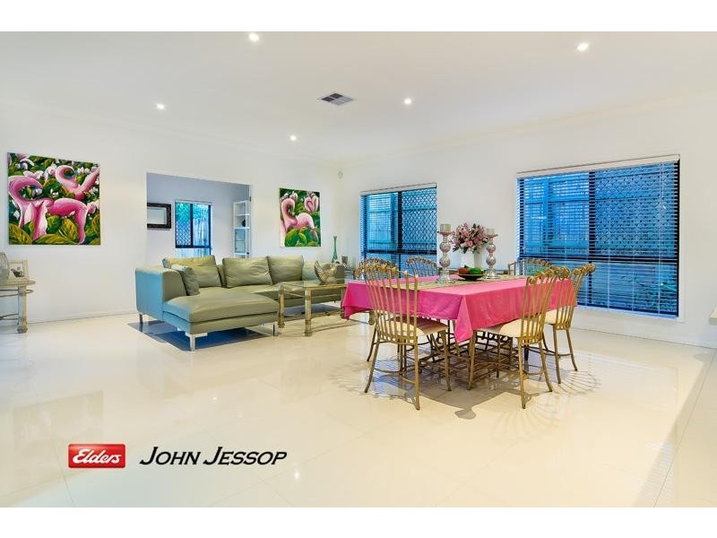 15 Hester Street, Shailer Park QLD 4128
