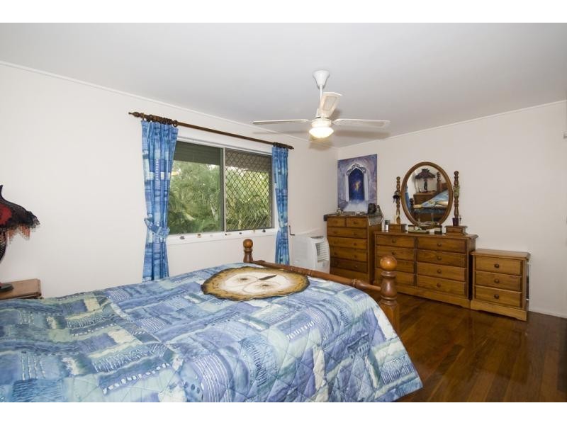 35-37 Leslie Pde, Slacks Creek QLD 4127