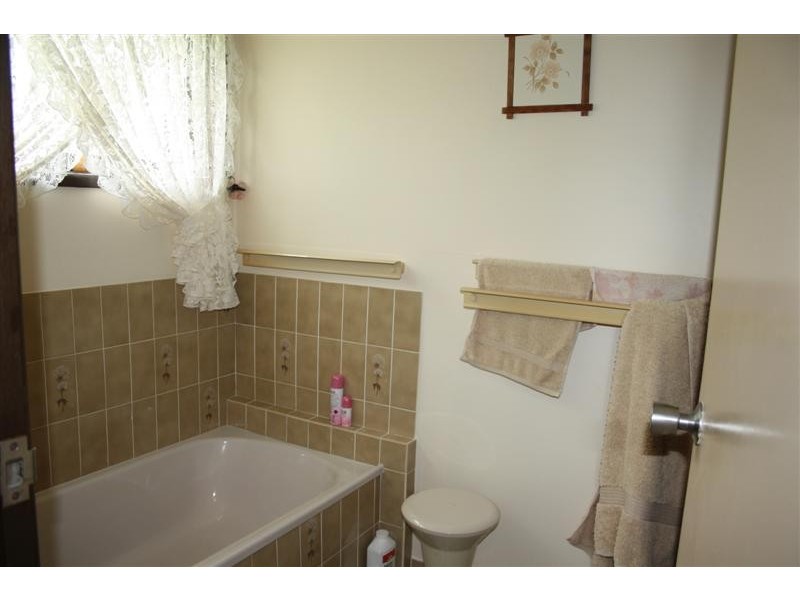 6 Straight Drive, Browns Plains QLD 4118