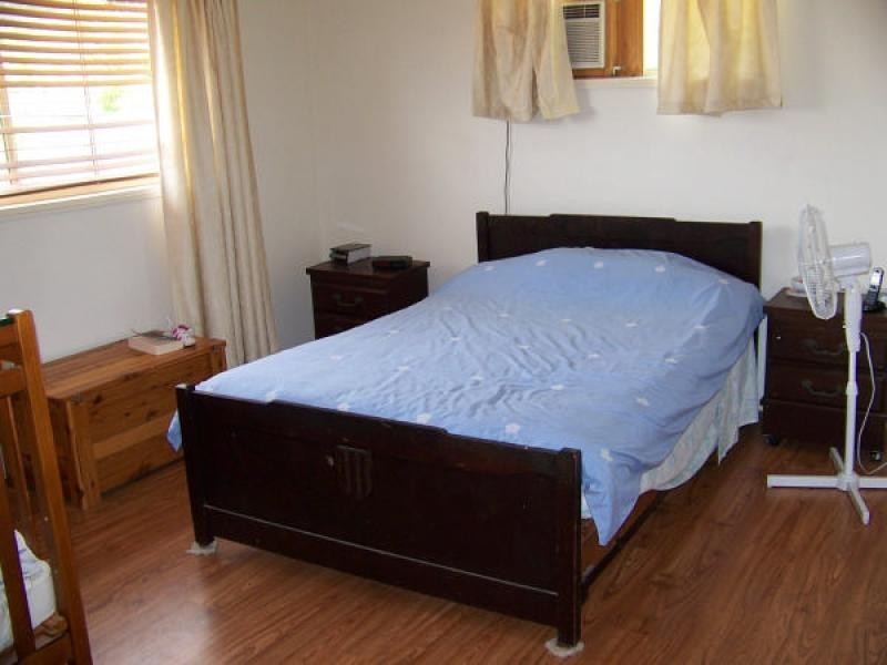 2 Trusan Place, Tanah Merah QLD 4128