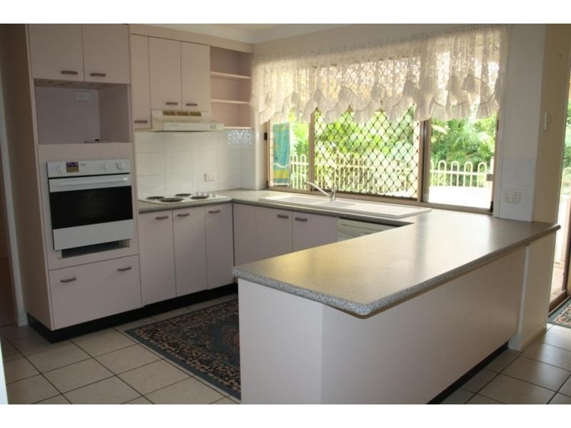 63 Drews Road, Tanah Merah QLD 4128