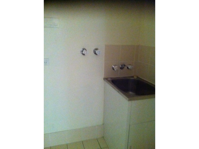 Unit 11/12 Taylor, Biggera Waters QLD 4216