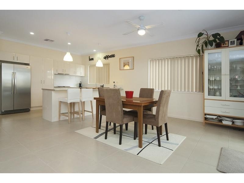19 Kenilworth Crescent, Waterford QLD 4133