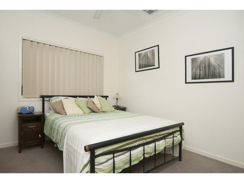 19 Kenilworth Crescent, Waterford QLD 4133