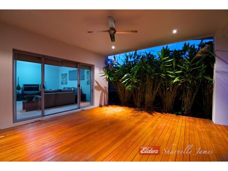 94 John Markwell pde, Daisy Hill QLD 4127