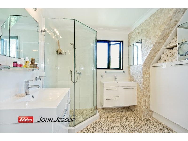 207 Moxon Road, Burbank QLD 4156