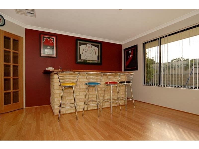 12 KERLIN WAY, Carramar WA 6031