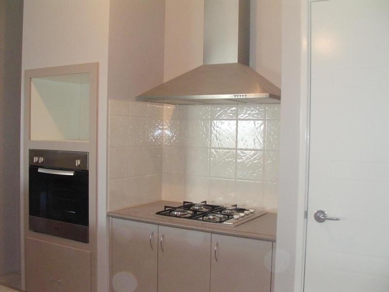 27 BRANDALIER TURN, Aveley WA 6069