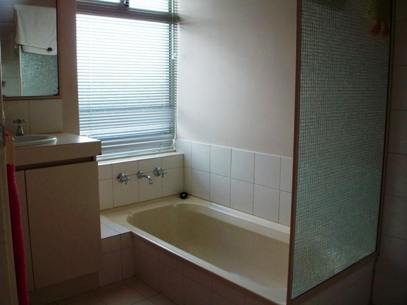 11 Lilystone Retreat, Landsdale WA 6065