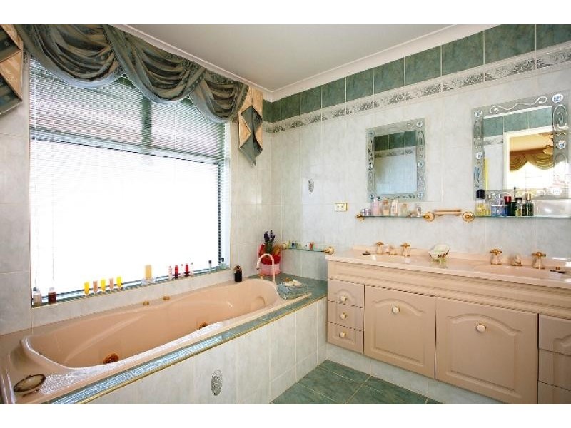 5 Tekapo Lane, Ballajura WA 6066