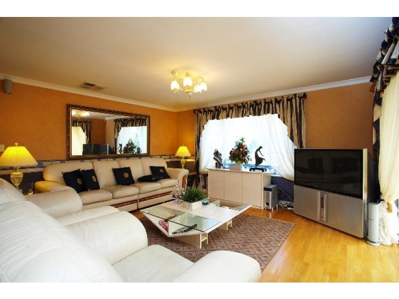 5 Tekapo Lane, Ballajura WA 6066