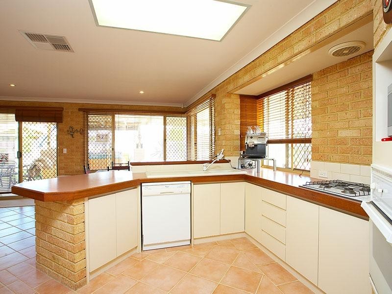 93 Queensway Road, Landsdale WA 6065
