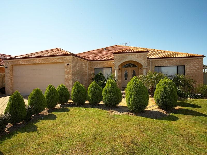 12 Sedgley Close, Landsdale WA 6065