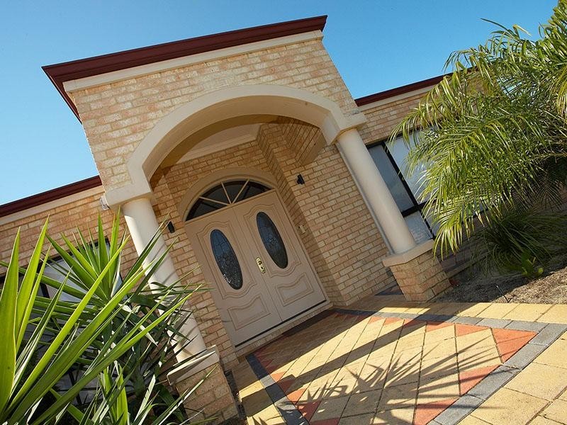 12 Sedgley Close, Landsdale WA 6065